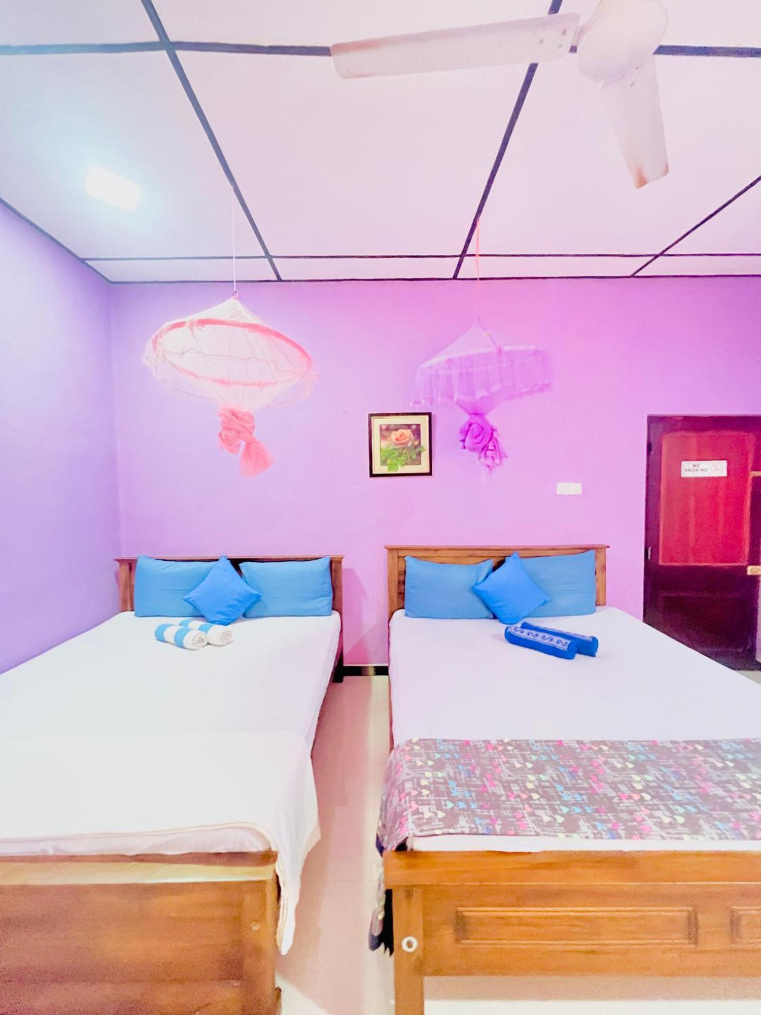 Gloriya Mathews Hotel Negombo Luaran gambar